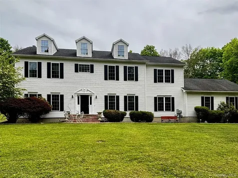 411 Mt Joy Road Middletown NY 10941