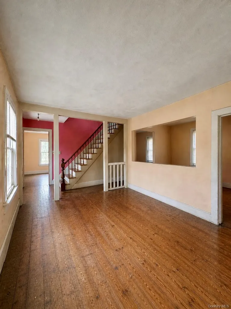 953 Creek Locks Road Rosendale NY 12472