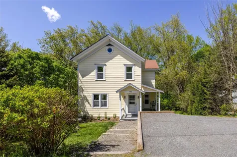 152 Main Street Claverack NY 12565