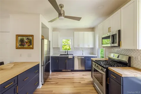 152 Main Street Claverack NY 12565