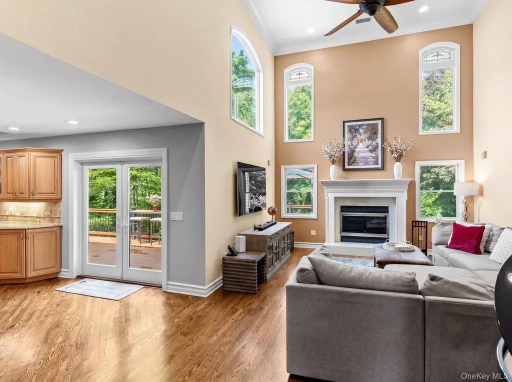 8 Drake Lane White Plains NY 10607