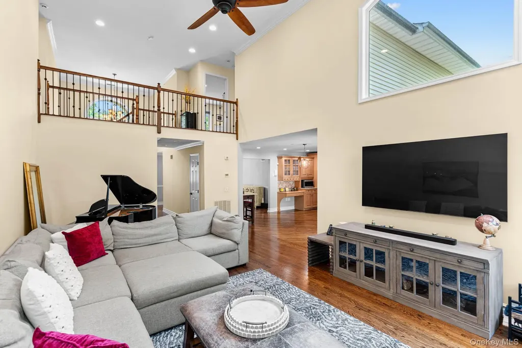 8 Drake Lane White Plains NY 10607