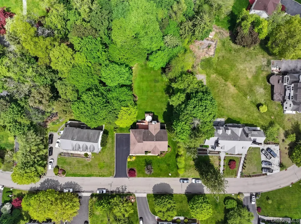 8 Drake Lane White Plains NY 10607