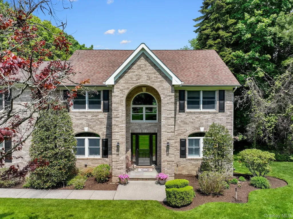 8 Drake Lane White Plains NY 10607