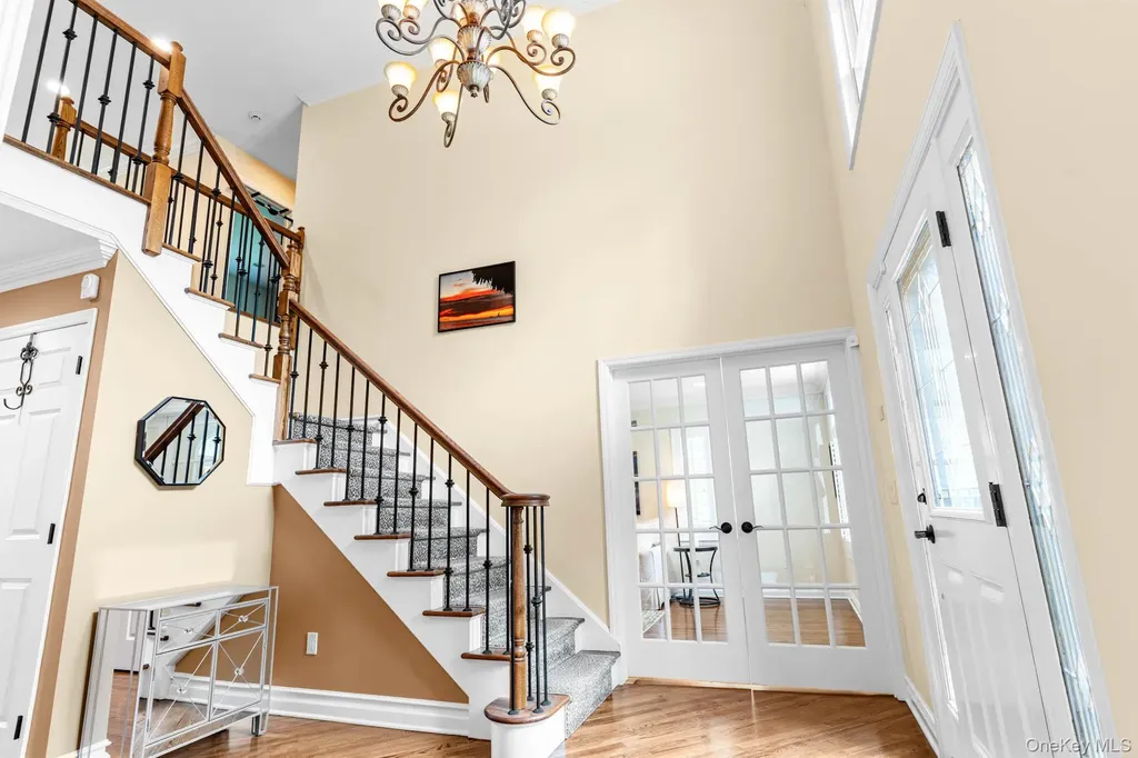 8 Drake Lane White Plains NY 10607