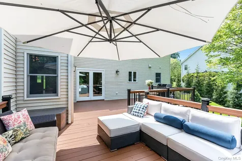 8 Drake Lane White Plains NY 10607
