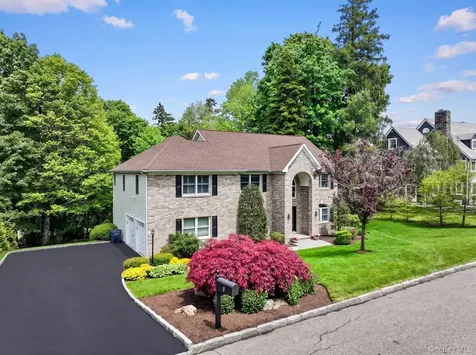 8 Drake Lane White Plains NY 10607
