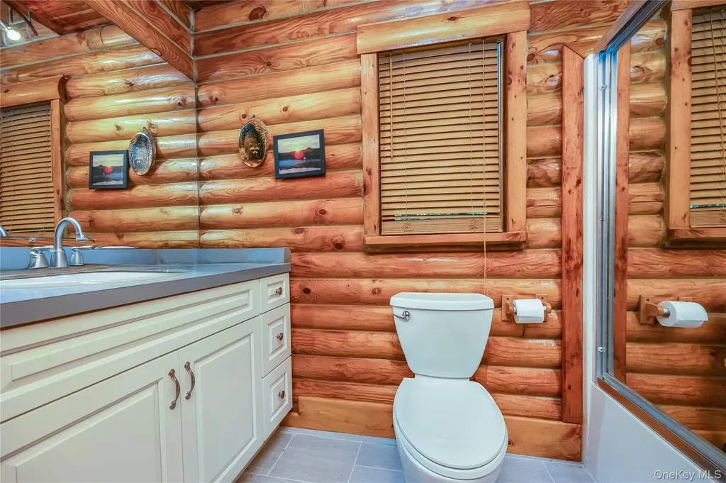 3010 Hulse Landing Wading River NY 11792