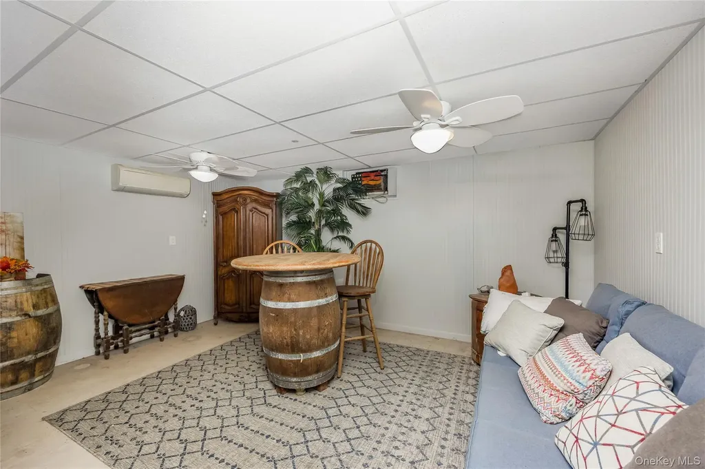 3010 Hulse Landing Wading River NY 11792