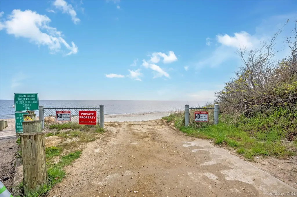 3010 Hulse Landing Wading River NY 11792