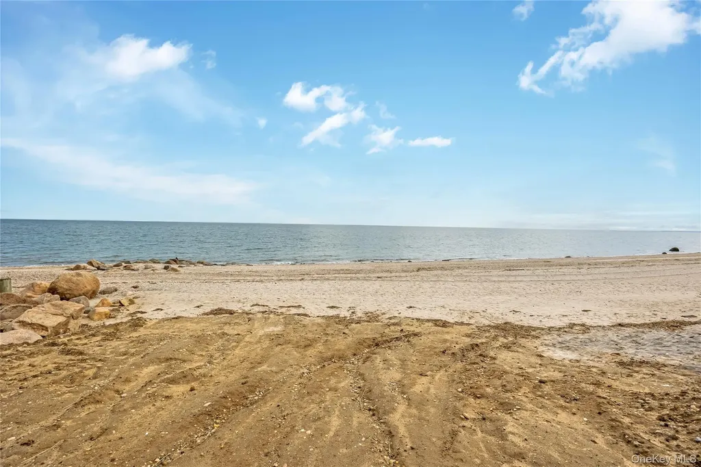 3010 Hulse Landing Wading River NY 11792