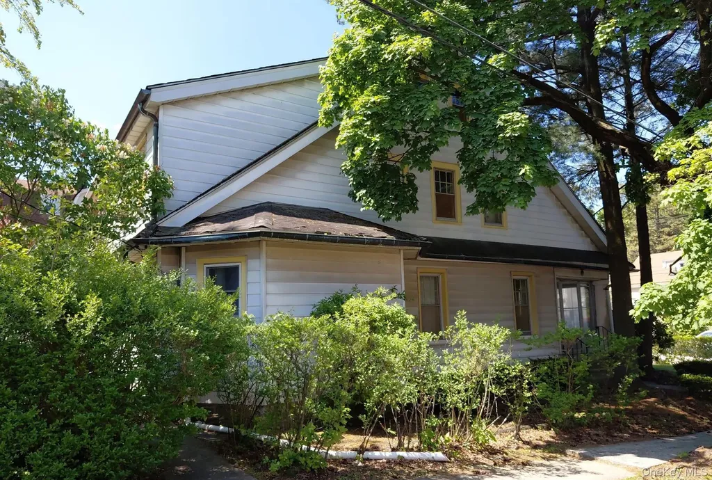 384 Hawthorne Avenue Yonkers NY 10705