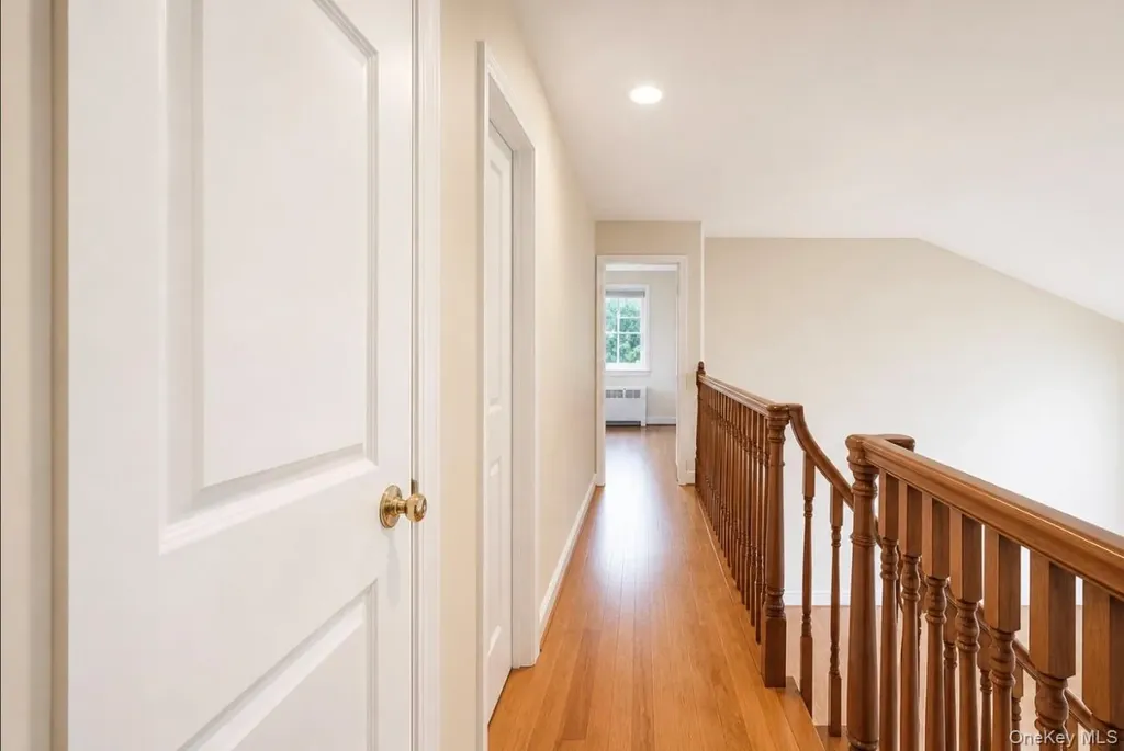 21 Gary Road Syosset NY 11791