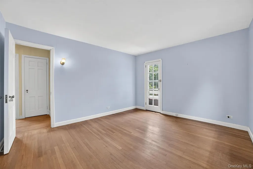 395 Packman Avenue Mount Vernon NY 10552