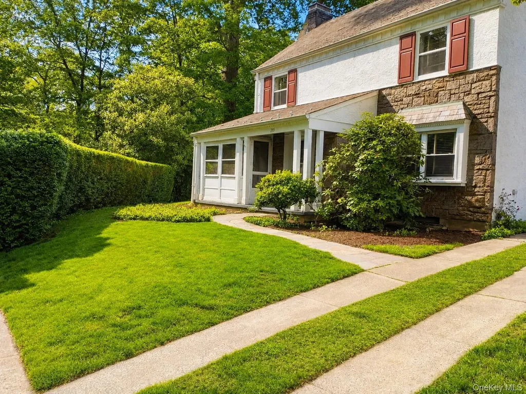 395 Packman Avenue Mount Vernon NY 10552