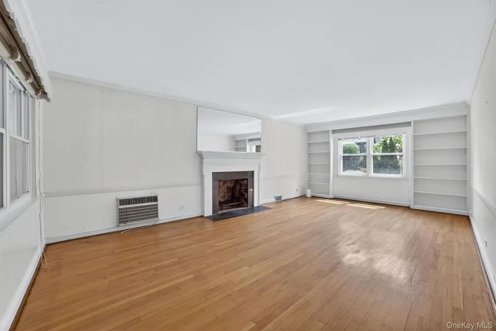 395 Packman Avenue Mount Vernon NY 10552