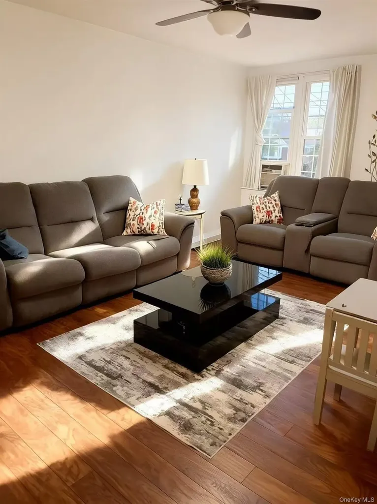 8548 Little Neck Parkway Floral Park NY 11001
