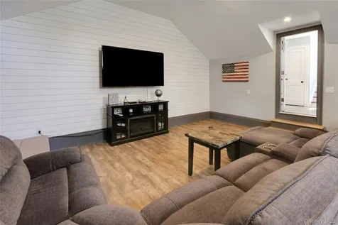7 Hays Hill Road Pleasantville NY 10570