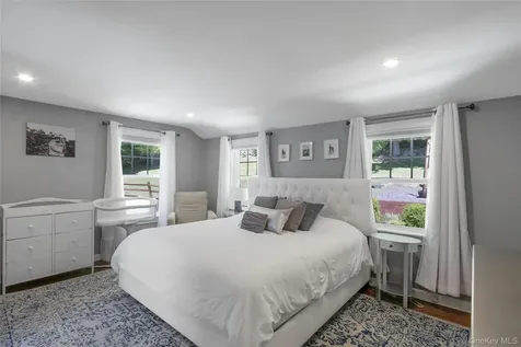 7 Hays Hill Road Pleasantville NY 10570