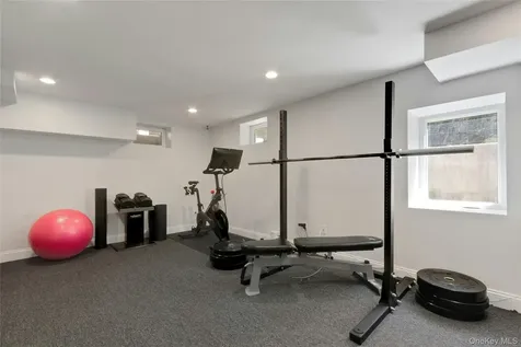 7 Hays Hill Road Pleasantville NY 10570