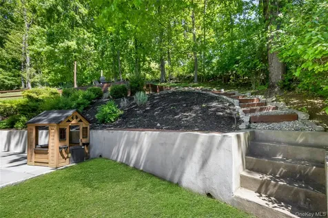7 Hays Hill Road Pleasantville NY 10570