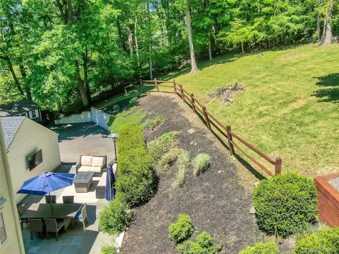 7 Hays Hill Road Pleasantville NY 10570