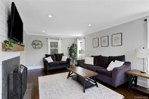 7 Hays Hill Road Pleasantville NY 10570