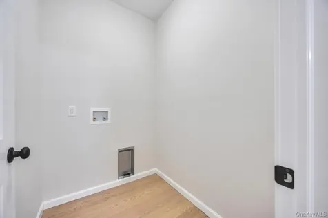 44 Elder Avenue Farmingville NY 11738