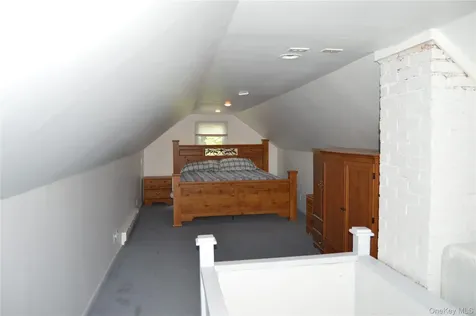 372 Union Center Road Ulster Park NY 12487