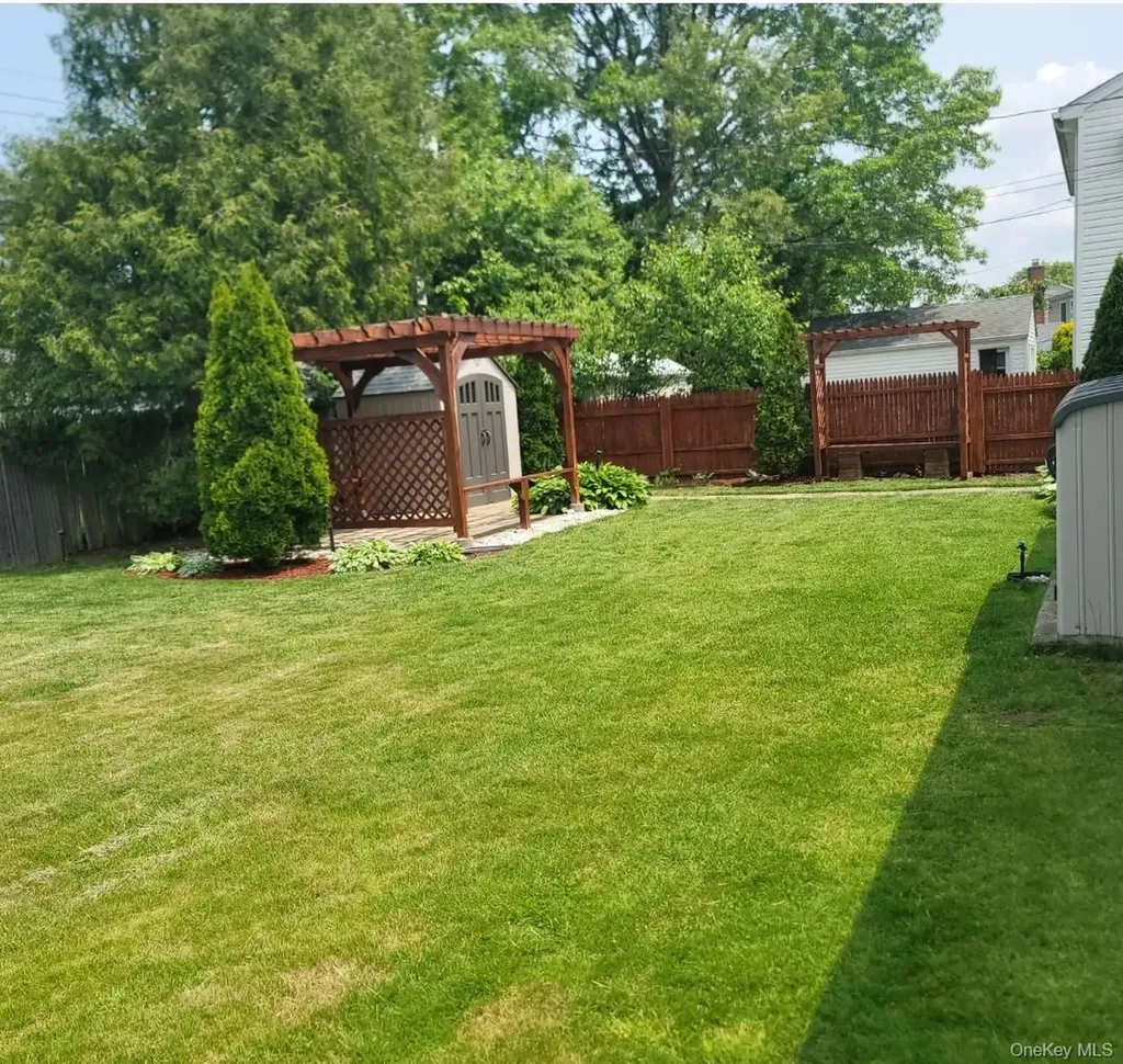 49 Azalea Road Levittown NY 11756