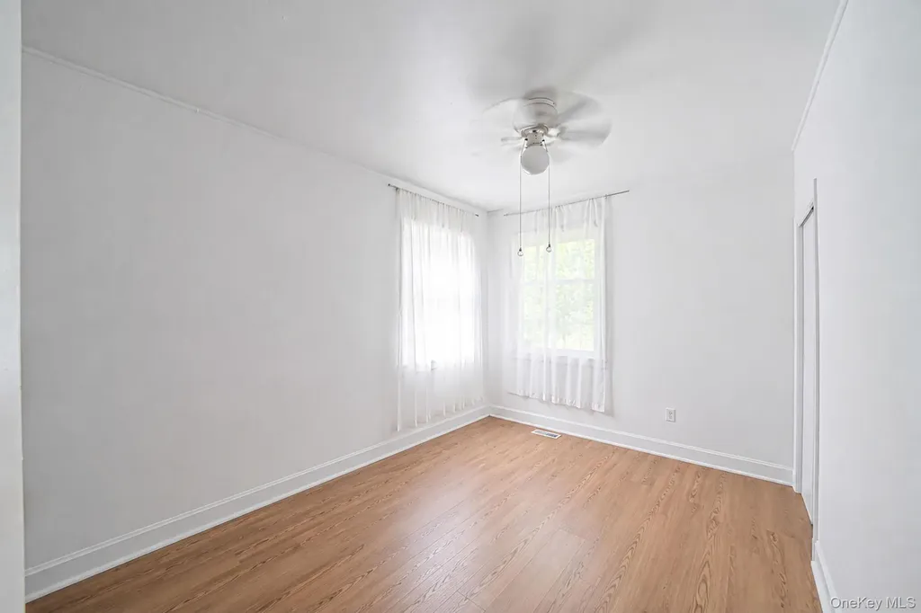508 Davis Street North Babylon NY 11703