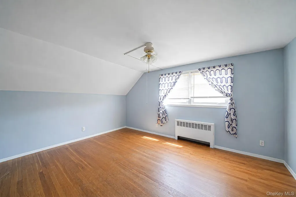 508 Davis Street North Babylon NY 11703