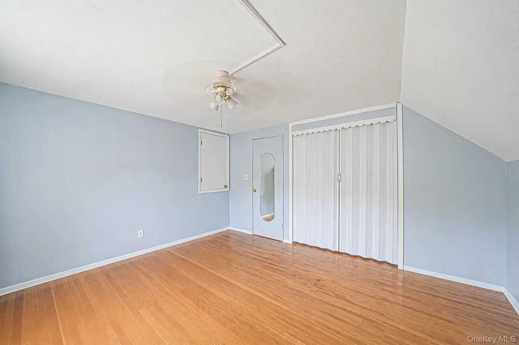 508 Davis Street North Babylon NY 11703