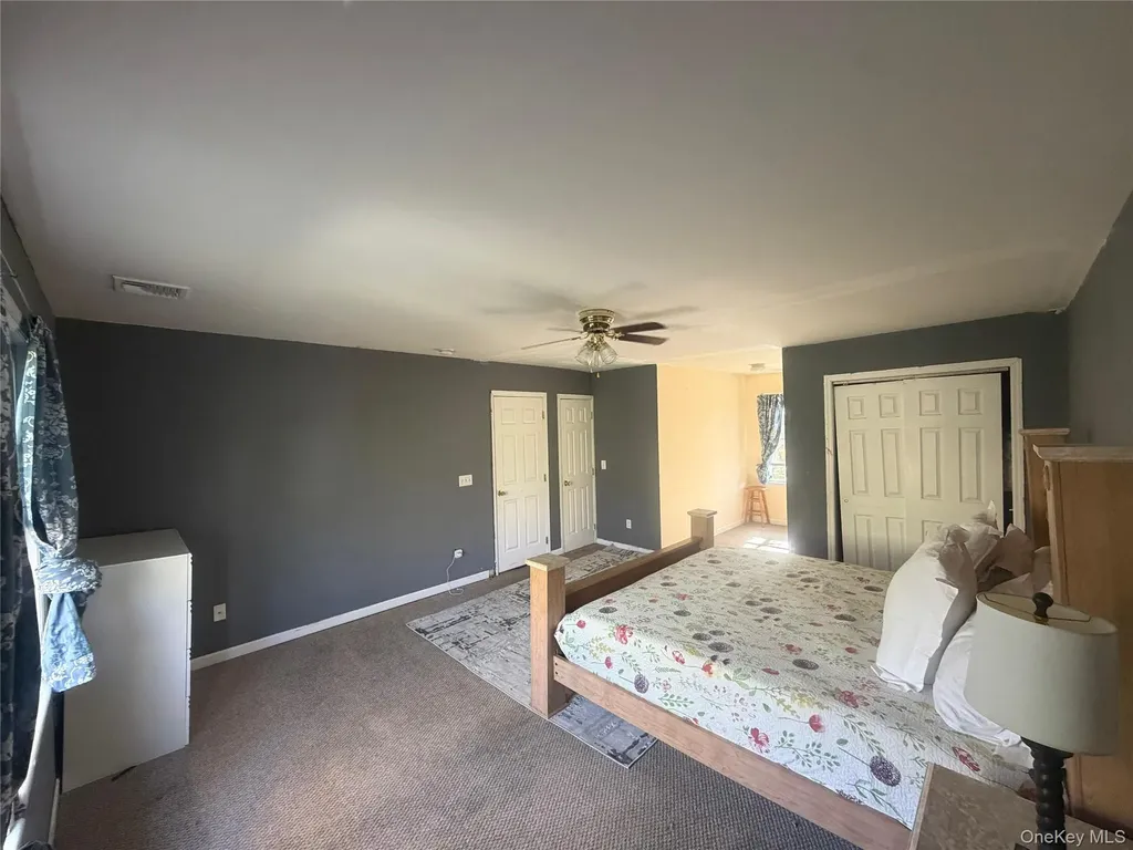 58 Flanders Boulevard Riverhead NY 11901