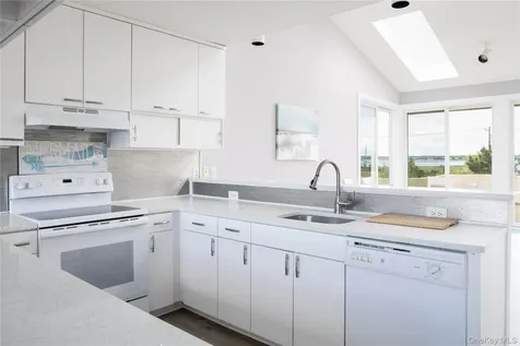 373 Dune Road Westhampton Beach NY 11978