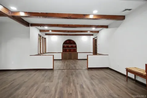 18 Hillside View Road Mahopac NY 10541