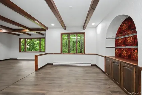 18 Hillside View Road Mahopac NY 10541