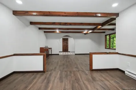 18 Hillside View Road Mahopac NY 10541