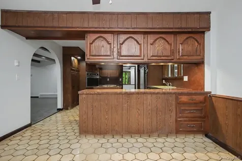 18 Hillside View Road Mahopac NY 10541