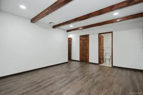 18 Hillside View Road Mahopac NY 10541