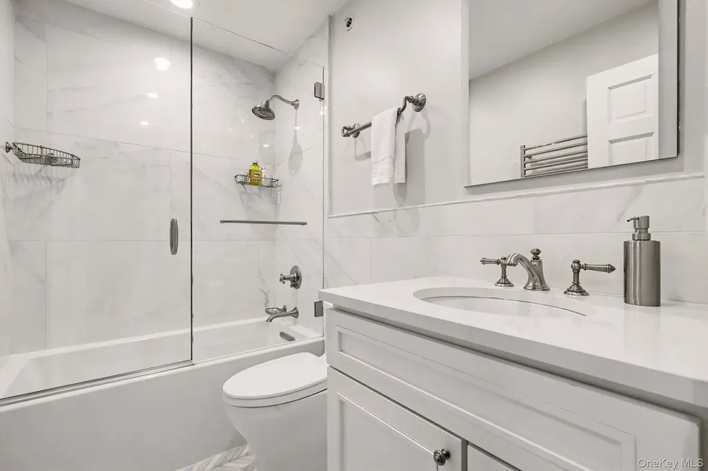 32 Valimar Boulevard White Plains NY 10603