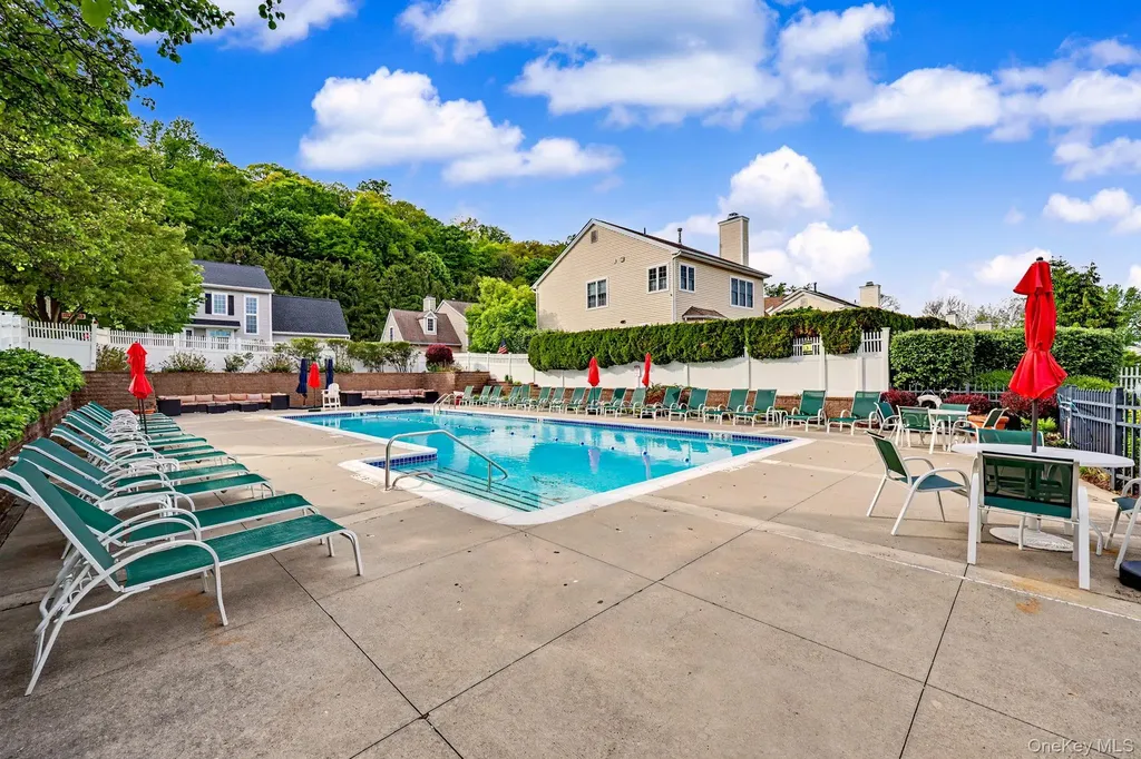 32 Valimar Boulevard White Plains NY 10603