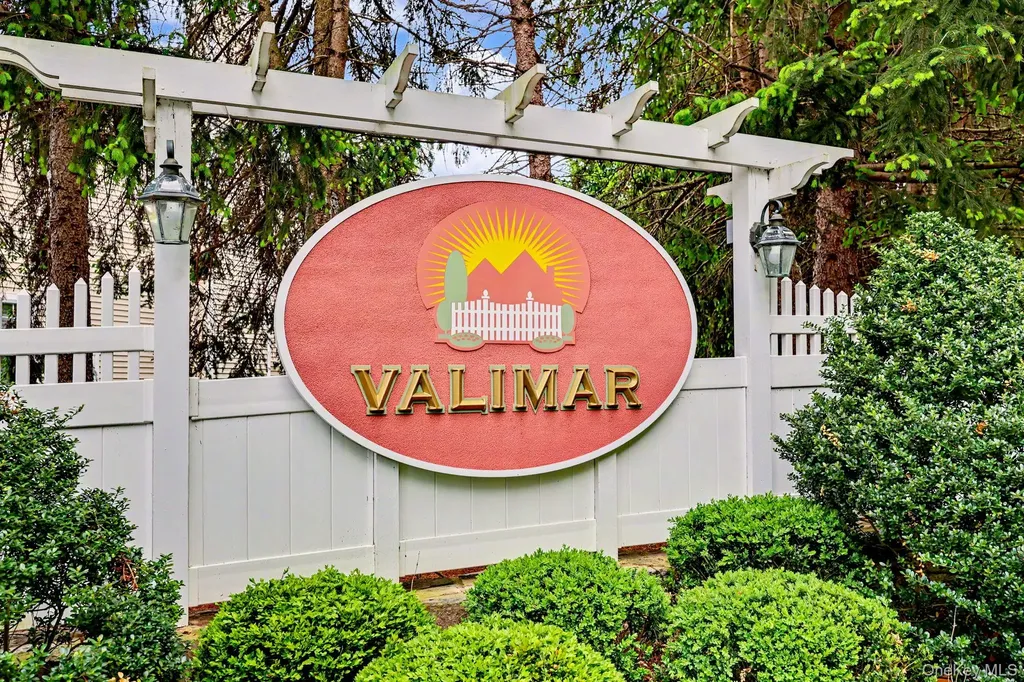 32 Valimar Boulevard White Plains NY 10603