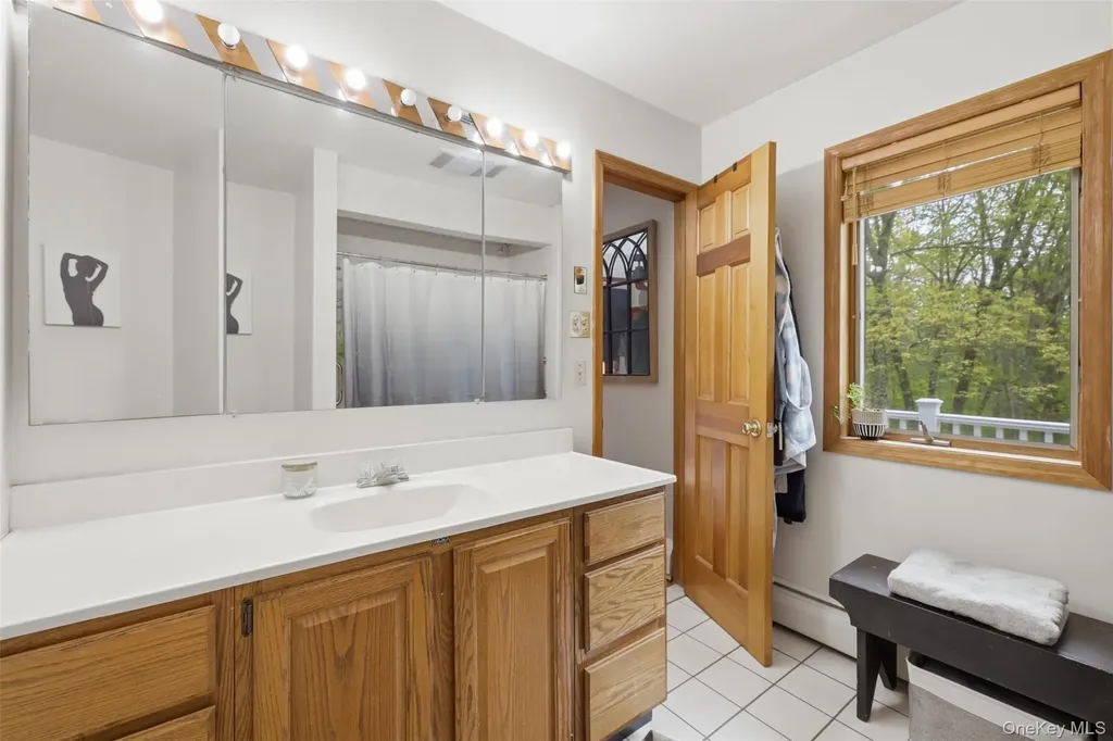 128 Sawmill Road Red Hook NY 12571