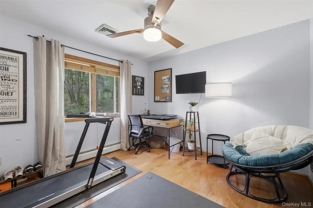 128 Sawmill Road Red Hook NY 12571