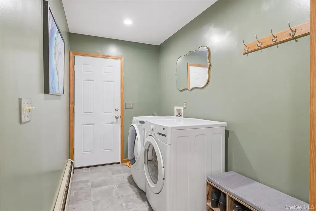128 Sawmill Road Red Hook NY 12571