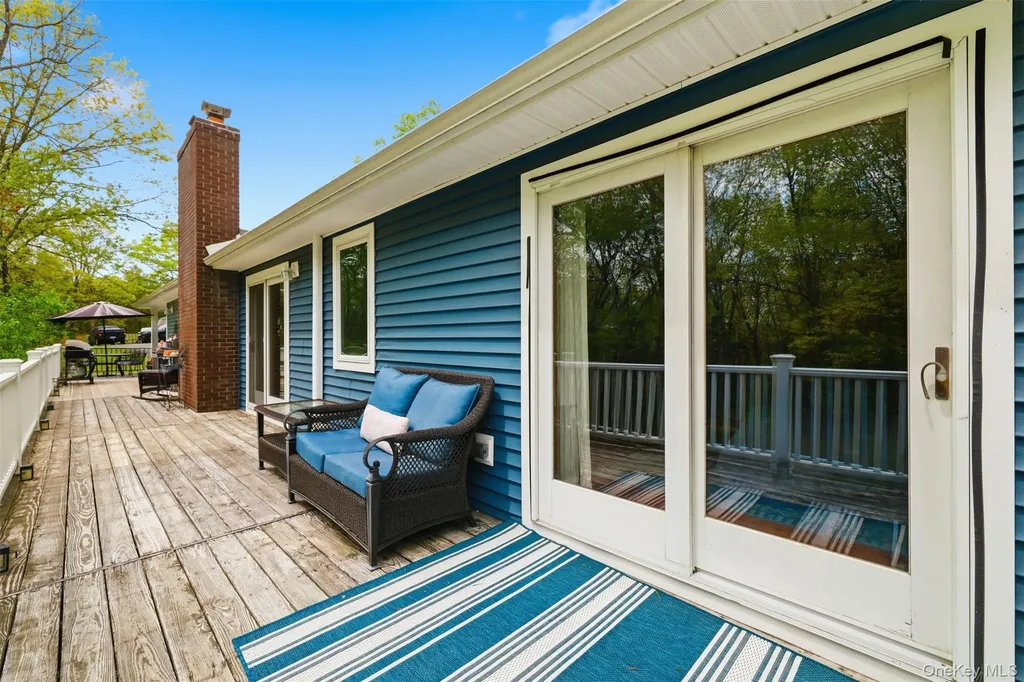 128 Sawmill Road Red Hook NY 12571