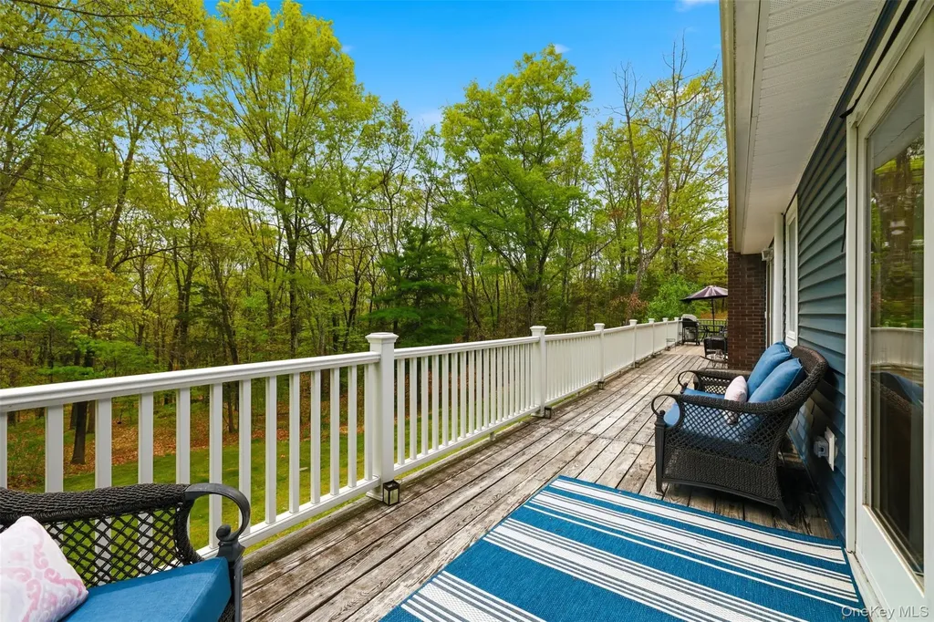 128 Sawmill Road Red Hook NY 12571