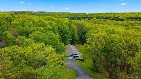 128 Sawmill Road Red Hook NY 12571