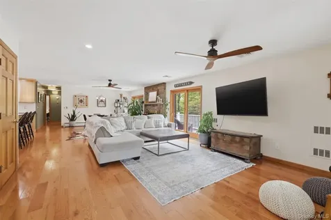 128 Sawmill Road Red Hook NY 12571